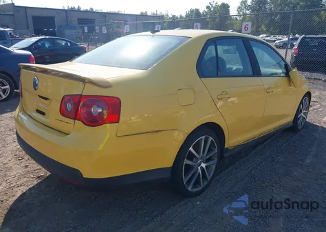 2007 Volkswagen Jetta Gli z USA, uszkodzony, nr VIN 3VWWJ71K27M168601